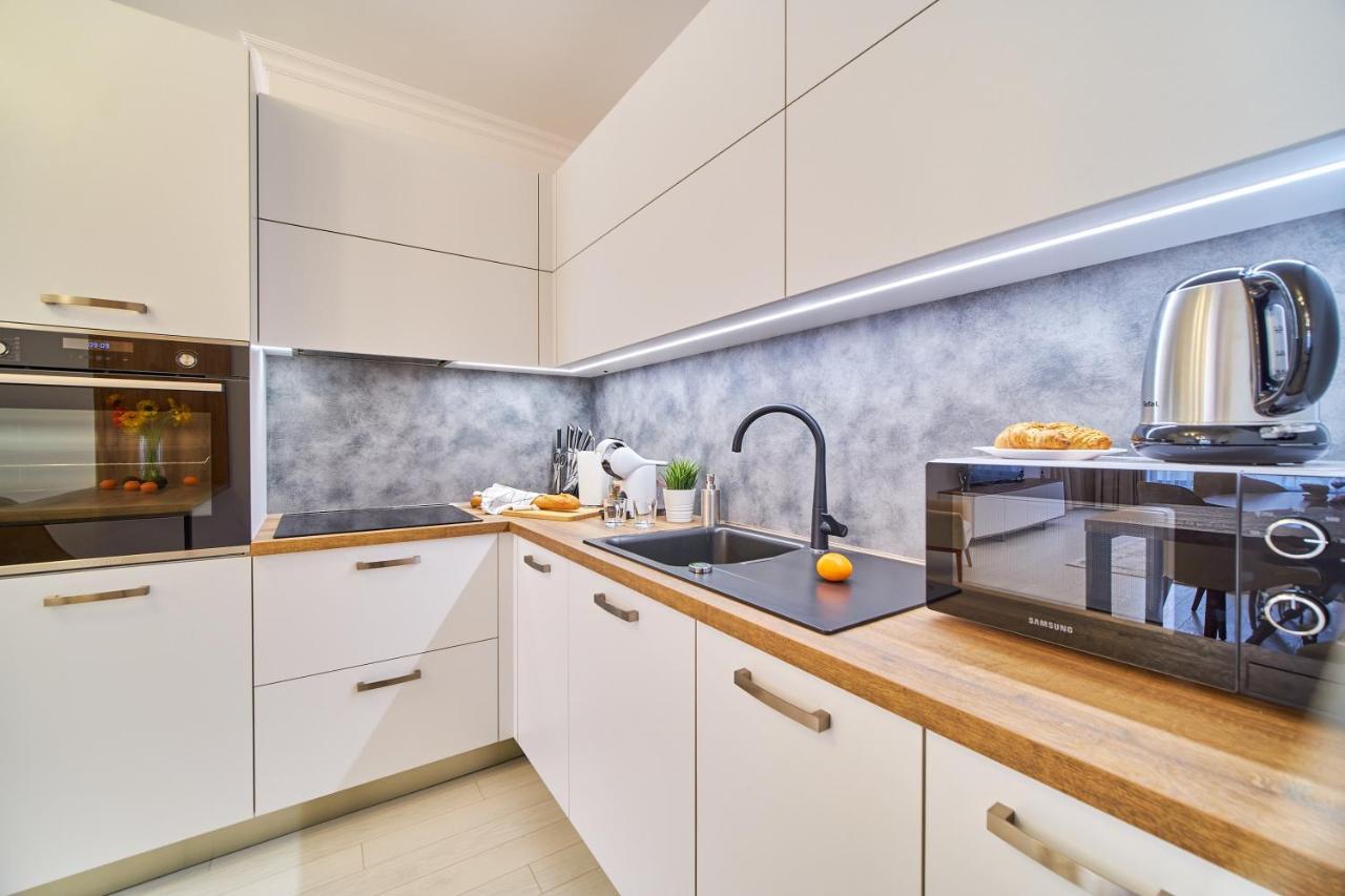 Premium Center Apartment In Grand Karavel Varna Eksteriør bilde